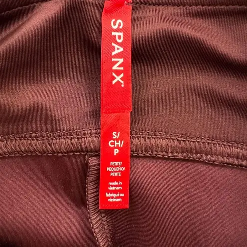 Spanx  Faux Patent Leather Liquid Gloss LEGGINGS-20301Q-Ruby-Small Petite Classic thumbnail 4