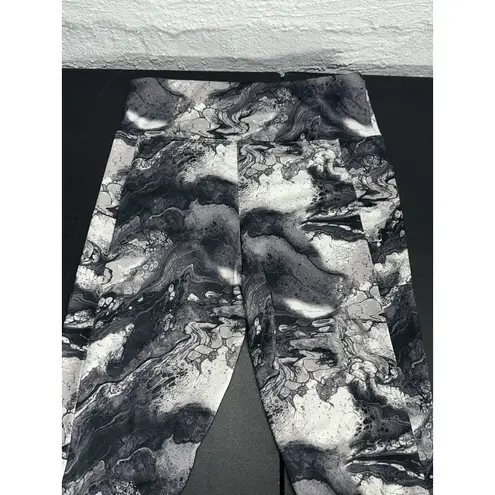 Zone Pro Woman’s leggings Size Medium