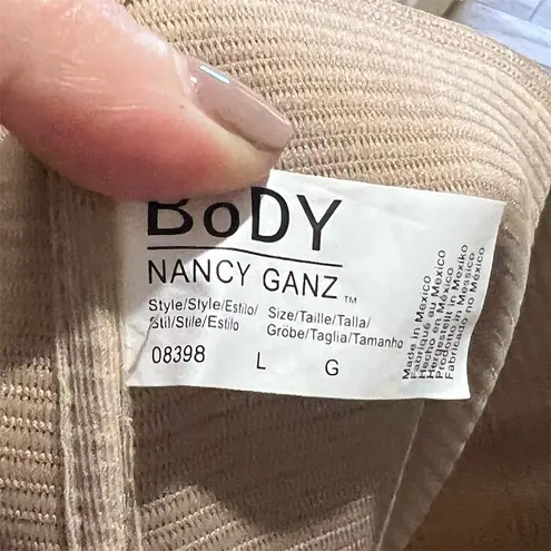 Nancy Ganz Women's Beige Knee Length Body Shaper Skirt Size L Size L
