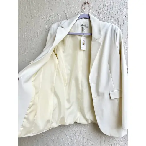 Lavish NWT Pretty  Dylan Long Sleeve Single Breasted Dad Blazer Cream Womens US 4