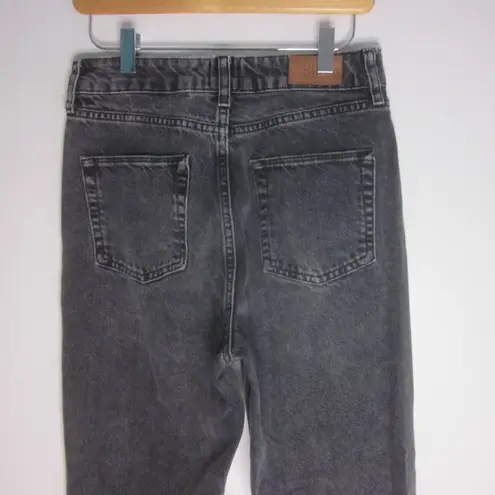 BDG Urban Outfitters  Black Wash Mom Jeans 26 / 32