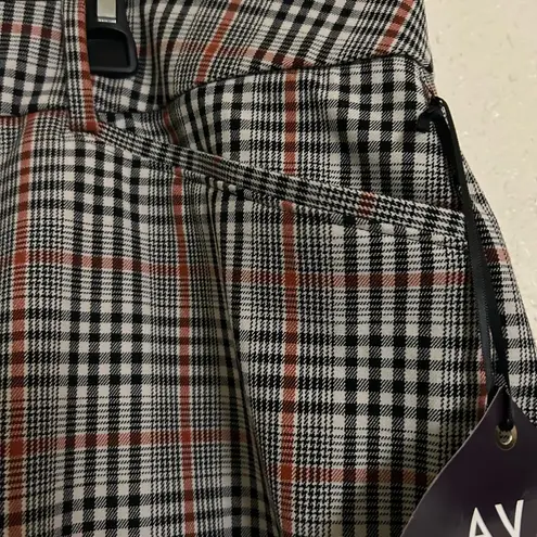 Ava & Viv High Rise Jeans Black and Red