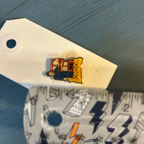 Vintage London Souvenir Pins