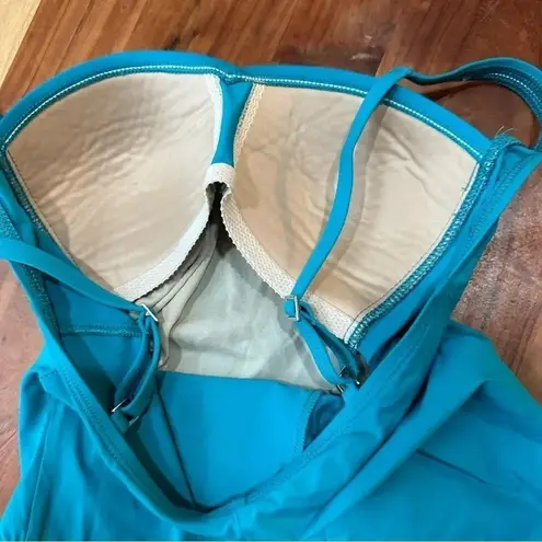 La Blanca Size 6 Island Goddess Twist Shirred One Piece - Turquoise