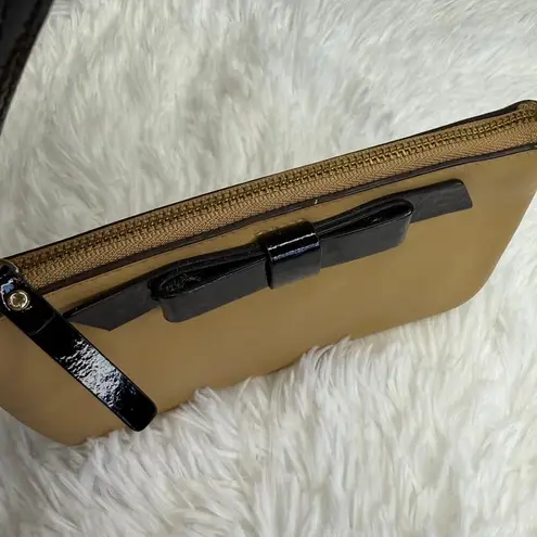 Kate Spade  New York Creamy Caramel Brown Mini Purse Wristlet