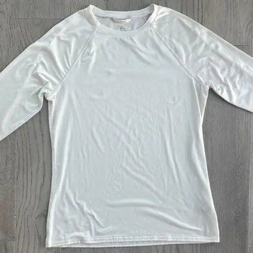L.L. Bean Simple Soft Base Layer Crew Tee Sea Salt / Cream Size Medium White