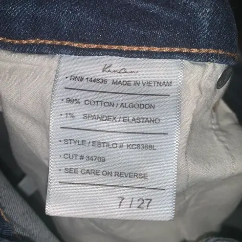 KanCan destroyed distressed light wash paint splotch 7/27 jeans Blue