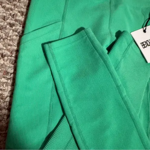 Beach Riot NWT Sport Island Green Summer Pocket 7/8 Legging- Size XS