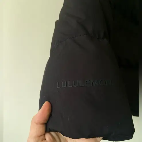 Lululemon  Wonder Puff Black Size 4 Jacket