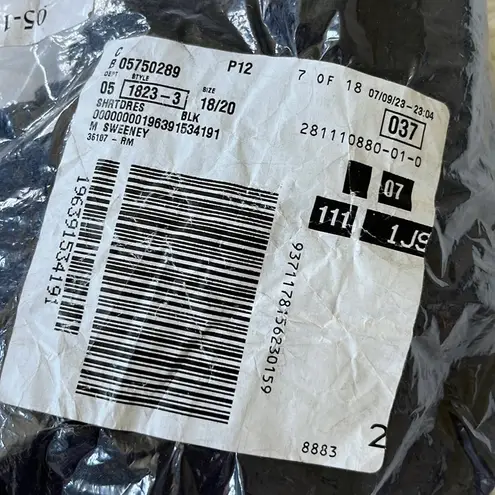 Roaman’s Women’s Shirt dress black V neck size 18/20