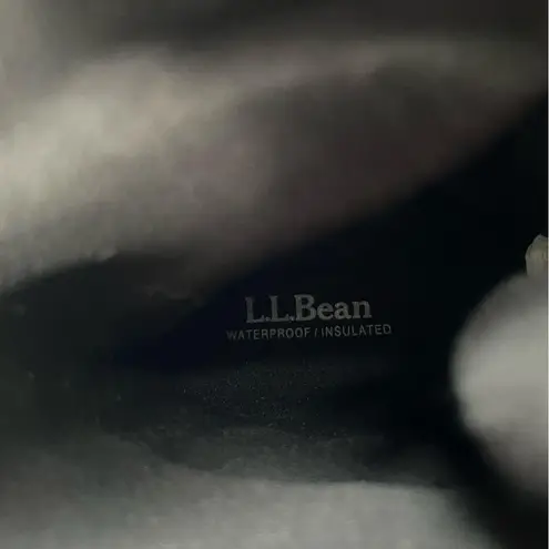 L.L. Bean Ultralight Quilted Insulated Women's Lace Up Boot Size 10 SKU#24490 Black