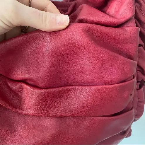 Elie Tahari ππ Red/Berry Leather Bag With Chain and Leather Straps