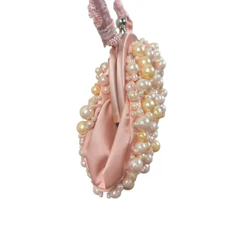 Carolee Antique Vintage Pink Ivory Pearl Kiss Lock Shabby Chic Cross Body Purse