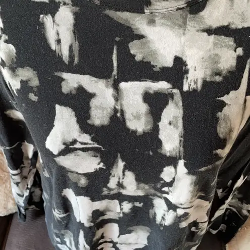 Simply Vera VERA WANG Black&White Top Size PL