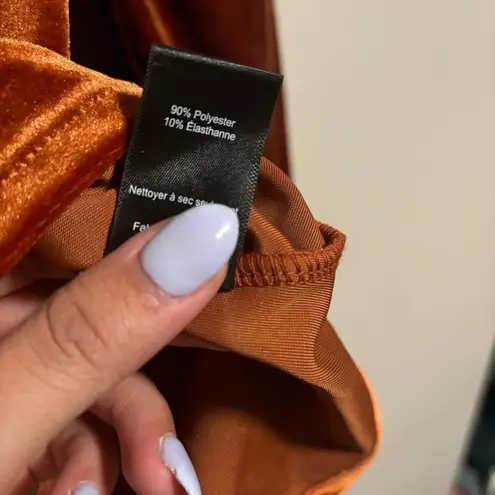 ASTR  The Label Vanya Top In Rust Revolve- Size Large