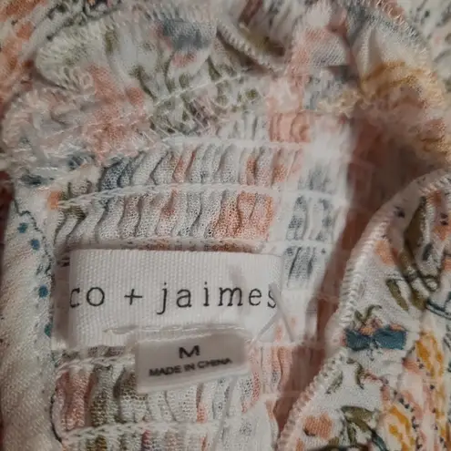 Coco + Jaimeson Blouse Short Sleeve Size Medium NWT