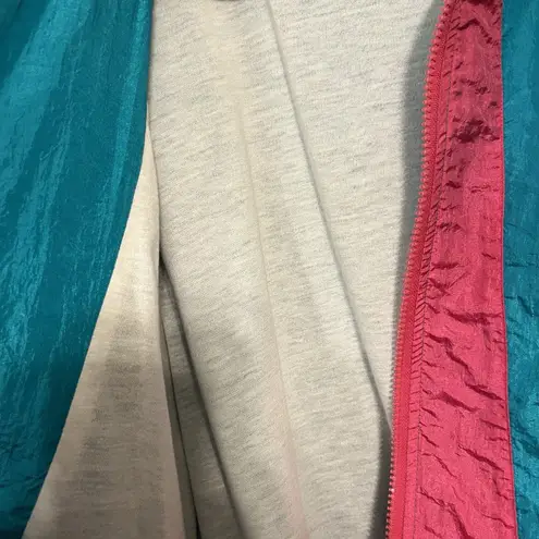 Cabin creek Vintage 90s Turquoise Windbreaker