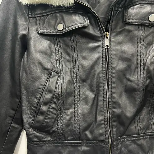 Slate + Willow Black Fur Trim Leather Trucker Jacket Size Medium $695