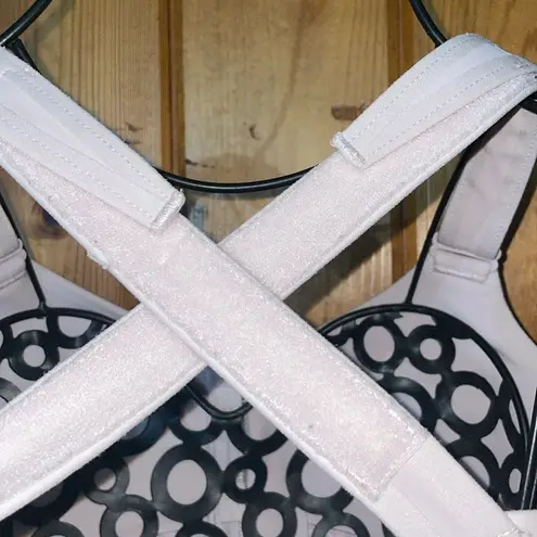 SheFit RARE Flex Medium Impact Sports Bra Size XS pink workout bra gym bra cute