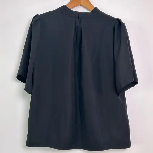 Ro & De | Black flutter Sleeve Blouse sz Medium