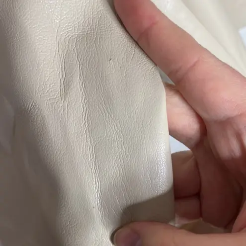 Babaton Aritzia Adrian faux leather high waisted shorts in sand white size 12