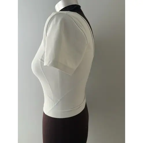 Lululemon Cropped Align Tee T Size 4 ? Pale Blue Short Sleeve Athletic Hiking