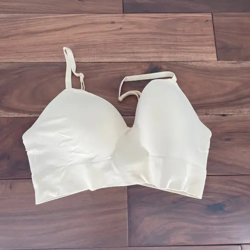Truekind Everyday Throw on Wireless Bralette Bralette Beige Size L Tan Size L