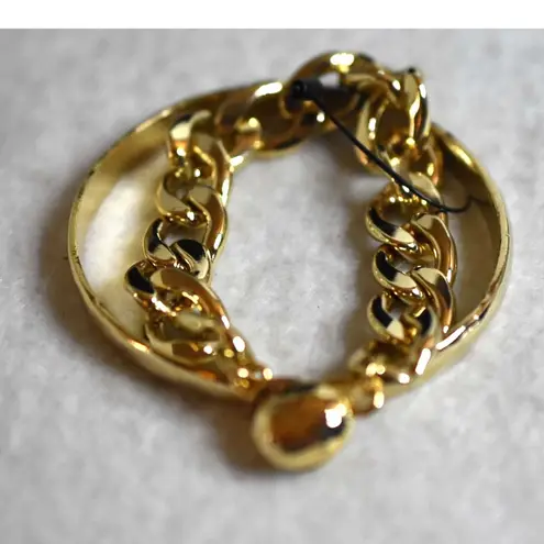 NWOT Unisex Heavy Gold Tone Metal 6" Stackable Set Of 2 Magnet Latch Bracelets