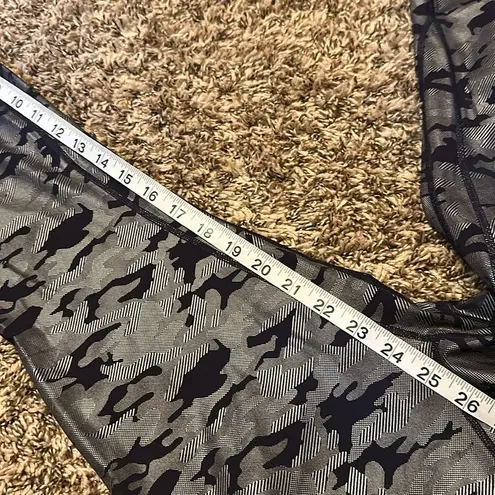 Zyia Active Camo Leggings 8-10