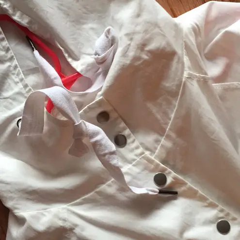 White puffy long jacket. S