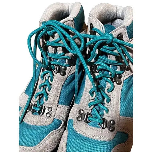 New Vintage Vasque 7591 Khaki Green Suede Hiking Boots Clarion 88 Goretex 9.5