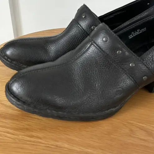 BORN Black Leather Slip On Studded Clogs Comfort WOMEN'S 10 US 42EU Clog Heel