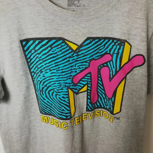 Hot Topic MTV T Shirt Music Television Adult Graphic Tee Top Short Sleeve Cotton Solid