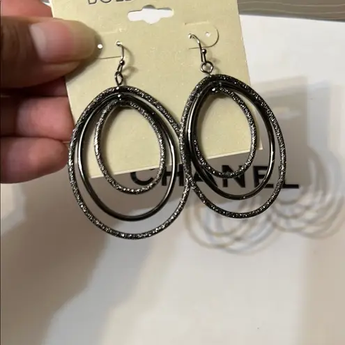 Bold Elements  Textured Black Hoop Earrings nwt 💕3x15$