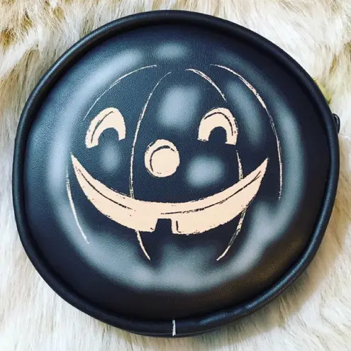 Her Universe Disney x Winnie the Pooh Halloween Goth Coin Purse