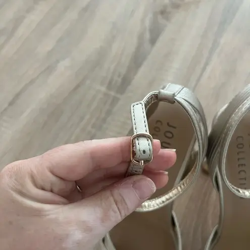 Journee Collection Women Gold Annett Mid heel open toe pump 8.5 like new target