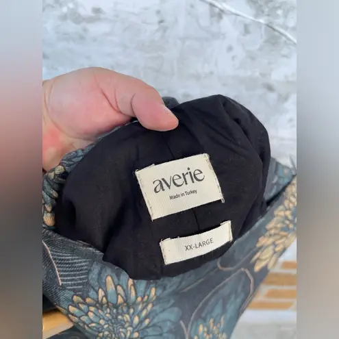 AVERIE Crop Top And Skort Set Nori Dandelions Print On Black size XXL Green