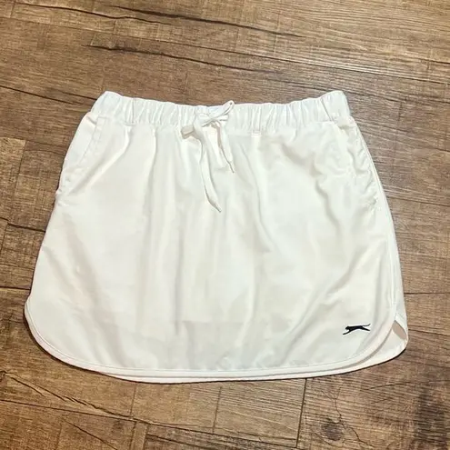 Slazenger  golf white mini skirt