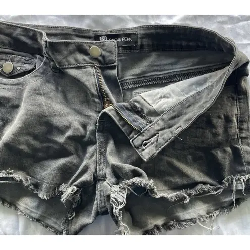 Sneak Peek Shorts Women’s Sz M Dark Gray Denim Western Y2K Travel Shorts Size M