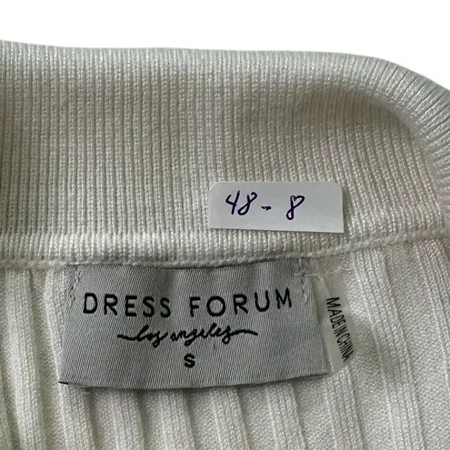 Dress Forum White Knit Blouse Women Top Size Small | 48-8