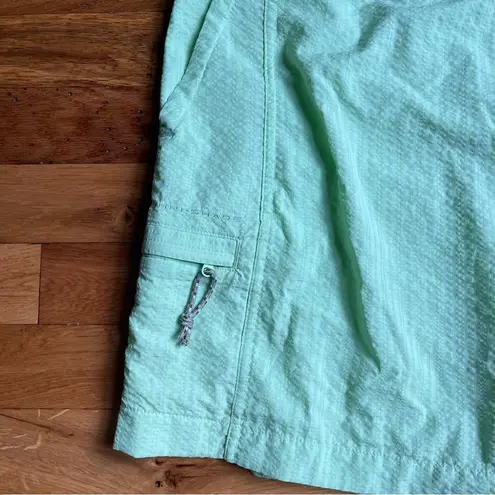 Columbia  PFG Fishing women's skort lime green medium