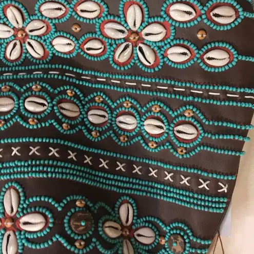 Fiore - NWT Isabel Sea Shell beaded bag