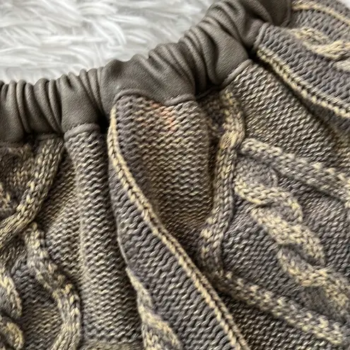 Moda Luxe Women’s Ariel Cable Knit Crossbody Hobo Bag OS