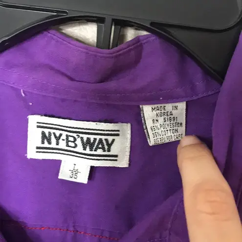 Vintage NY B’WAY purple long sleeve button down red hat society top size large