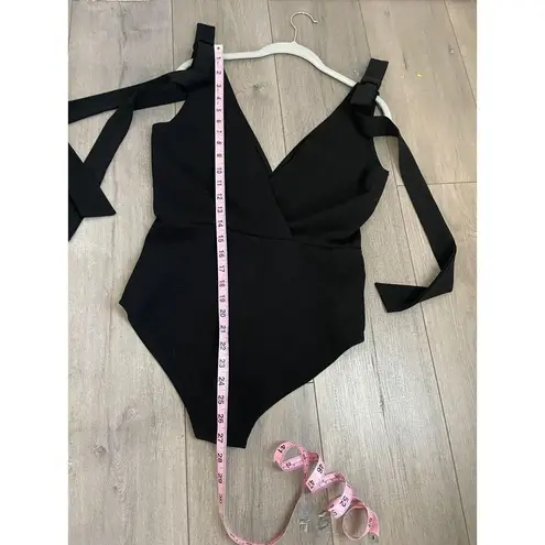 Oh My Love London Womens bow v neck black Bodysuit Medium