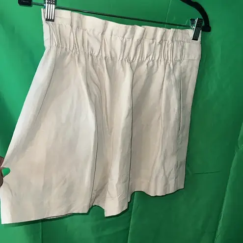 Club Monaco Linen Blend Shorts size 6
