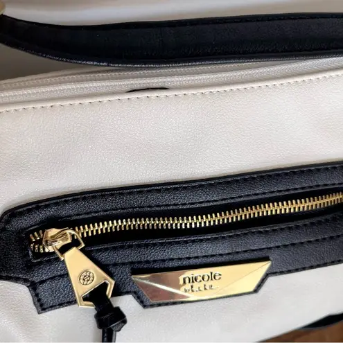 Nicole Miller Multi Zipper Pocket Purse Black and White Crossbody Capsule