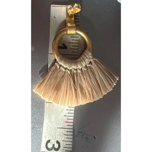 Madewell  Gold Tone Raffia Tassel Earrings Fringe Hoop 2" Pierced 10.01g Vacation