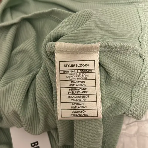 BB Dakota  One-Shoulder Top, Small NWT