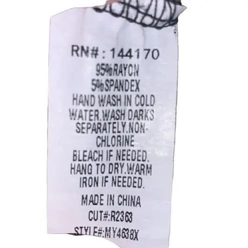 Lavish black pink floral stretch neck blouse 1X